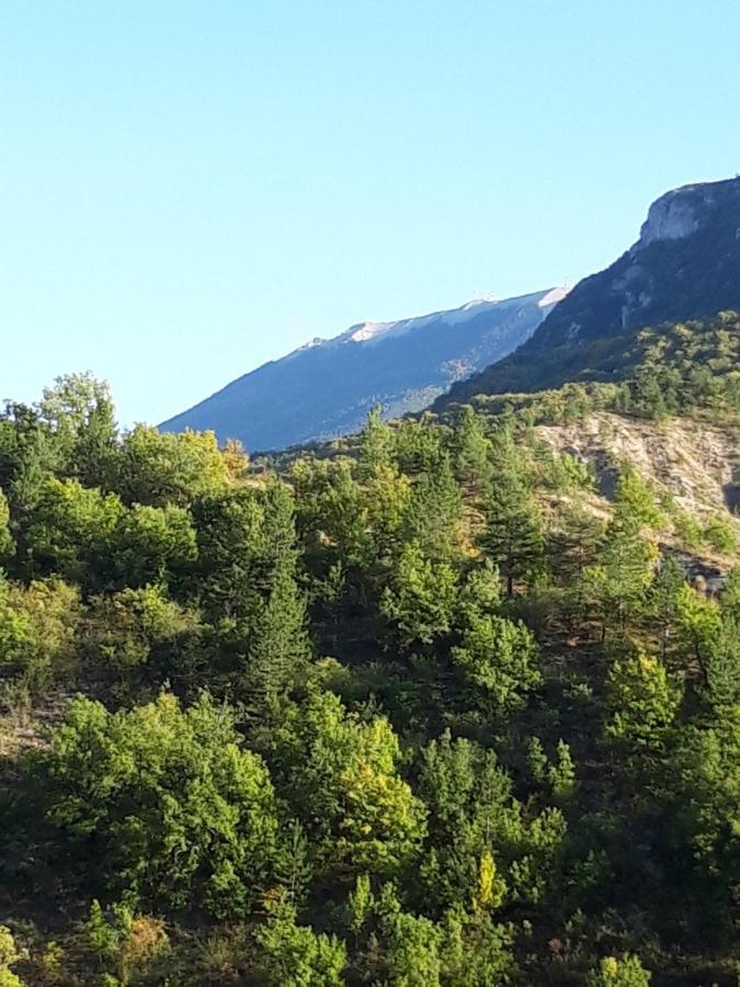 Gites Les Costoliers Chateauneuf-Miravail Экстерьер фото
